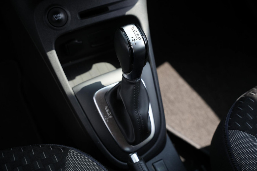Renault Captur 1.3 TCe Intens Achteruitrijcamera parkeersensoren achter 17"L.M. Navi Mistlampen