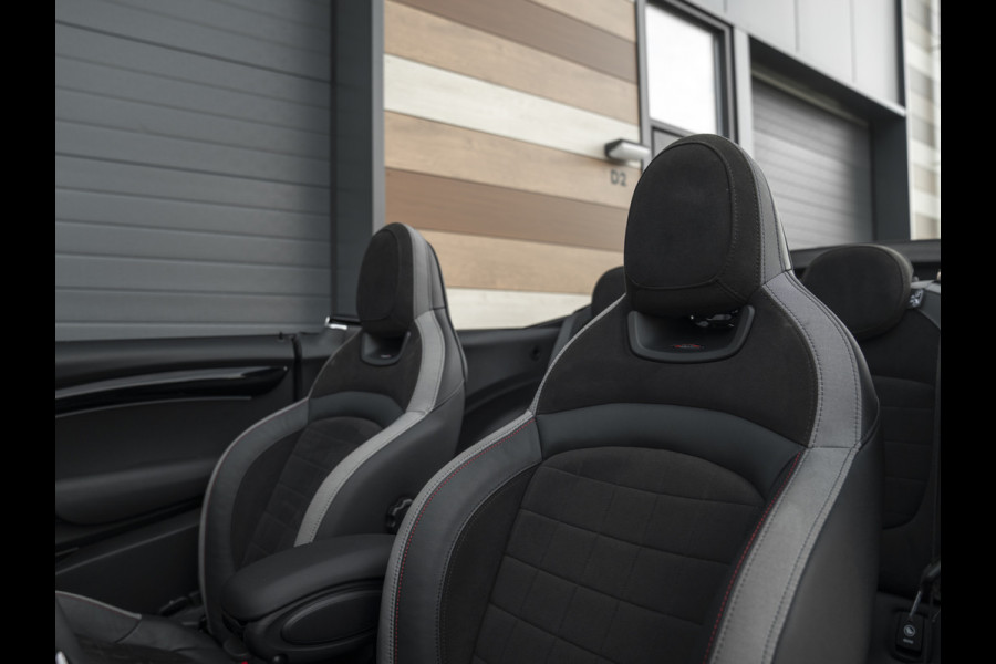 MINI Cabrio 1.5 Cooper Rockingham GT | Alcantara! | JCW Pack | CarPlay | NL-auto