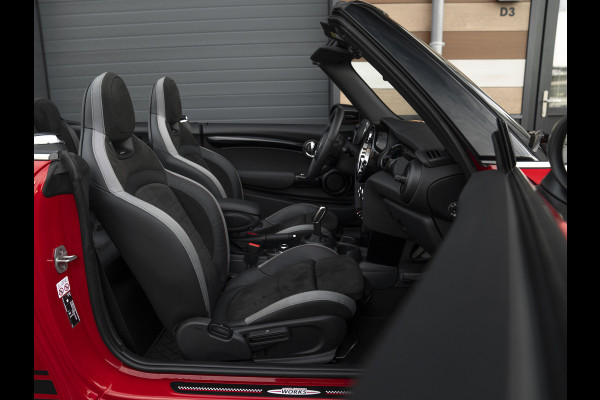 MINI Cabrio 1.5 Cooper Rockingham GT | Alcantara! | JCW Pack | CarPlay | NL-auto