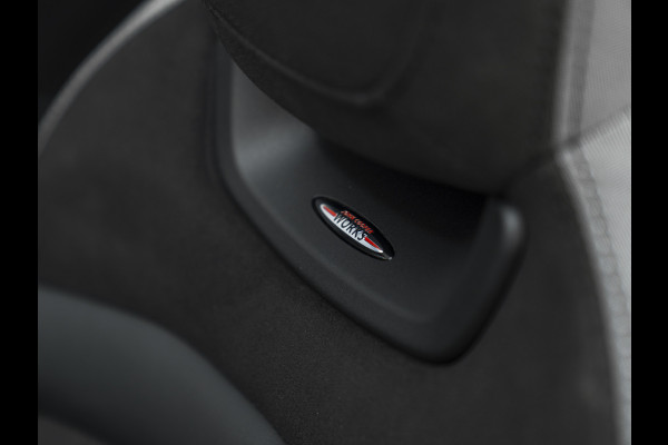 MINI Cabrio 1.5 Cooper Rockingham GT | Alcantara! | JCW Pack | CarPlay | NL-auto
