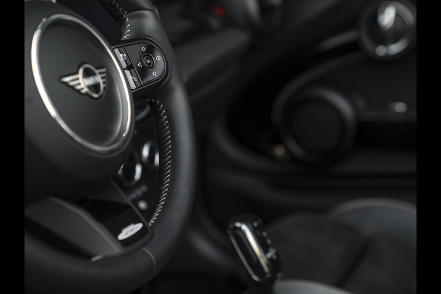MINI Cabrio 1.5 Cooper Rockingham GT | Alcantara! | JCW Pack | CarPlay | NL-auto