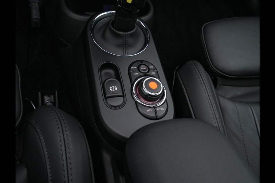 MINI Mini Electric Yours 33 kWh [ 3-Fase ] Aut.*PANO | LUXURY-LEATHER | HARMAN/KARDON-AUDIO | MATRIX-LED | KEYLESS | CAMERA | NAVI-FULLMAP | DIGI-COCKPIT | DAB | HEAD-UP | HEATED-SPORTSEATS | AMBIENT-LIGHT | CCS-FASTLOADER | 17"ALU*