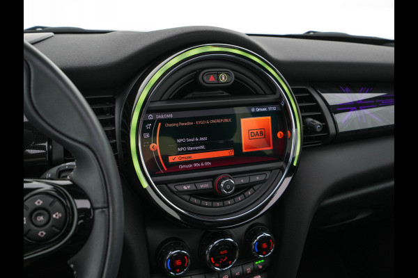 MINI Mini Electric Yours 33 kWh [ 3-Fase ] Aut.*PANO | LUXURY-LEATHER | HARMAN/KARDON-AUDIO | MATRIX-LED | KEYLESS | CAMERA | NAVI-FULLMAP | DIGI-COCKPIT | DAB | HEAD-UP | HEATED-SPORTSEATS | AMBIENT-LIGHT | CCS-FASTLOADER | 17"ALU*
