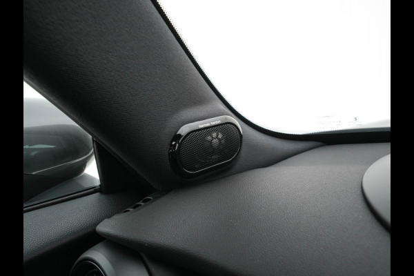 MINI Mini Electric Yours 33 kWh [ 3-Fase ] Aut.*PANO | LUXURY-LEATHER | HARMAN/KARDON-AUDIO | MATRIX-LED | KEYLESS | CAMERA | NAVI-FULLMAP | DIGI-COCKPIT | DAB | HEAD-UP | HEATED-SPORTSEATS | AMBIENT-LIGHT | CCS-FASTLOADER | 17"ALU*