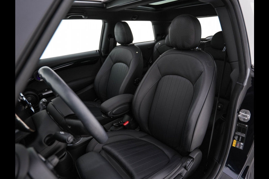 MINI Mini Electric Yours 33 kWh [ 3-Fase ] Aut.*PANO | LUXURY-LEATHER | HARMAN/KARDON-AUDIO | MATRIX-LED | KEYLESS | CAMERA | NAVI-FULLMAP | DIGI-COCKPIT | DAB | HEAD-UP | HEATED-SPORTSEATS | AMBIENT-LIGHT | CCS-FASTLOADER | 17"ALU*