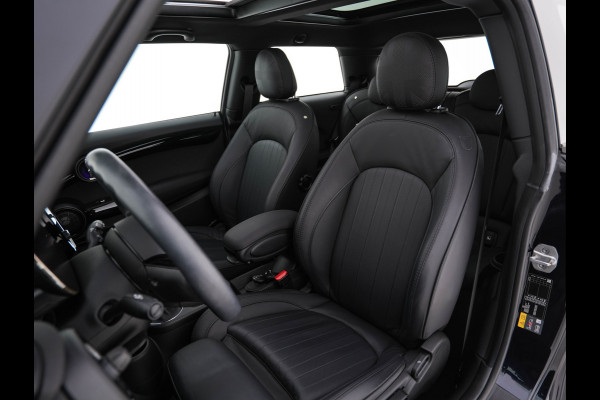 MINI Mini Electric Yours 33 kWh [ 3-Fase ] Aut.*PANO | LUXURY-LEATHER | HARMAN/KARDON-AUDIO | MATRIX-LED | KEYLESS | CAMERA | NAVI-FULLMAP | DIGI-COCKPIT | DAB | HEAD-UP | HEATED-SPORTSEATS | AMBIENT-LIGHT | CCS-FASTLOADER | 17"ALU*