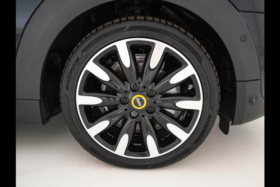 MINI Mini Electric Yours 33 kWh [ 3-Fase ] Aut.*PANO | LUXURY-LEATHER | HARMAN/KARDON-AUDIO | MATRIX-LED | KEYLESS | CAMERA | NAVI-FULLMAP | DIGI-COCKPIT | DAB | HEAD-UP | HEATED-SPORTSEATS | AMBIENT-LIGHT | CCS-FASTLOADER | 17"ALU*