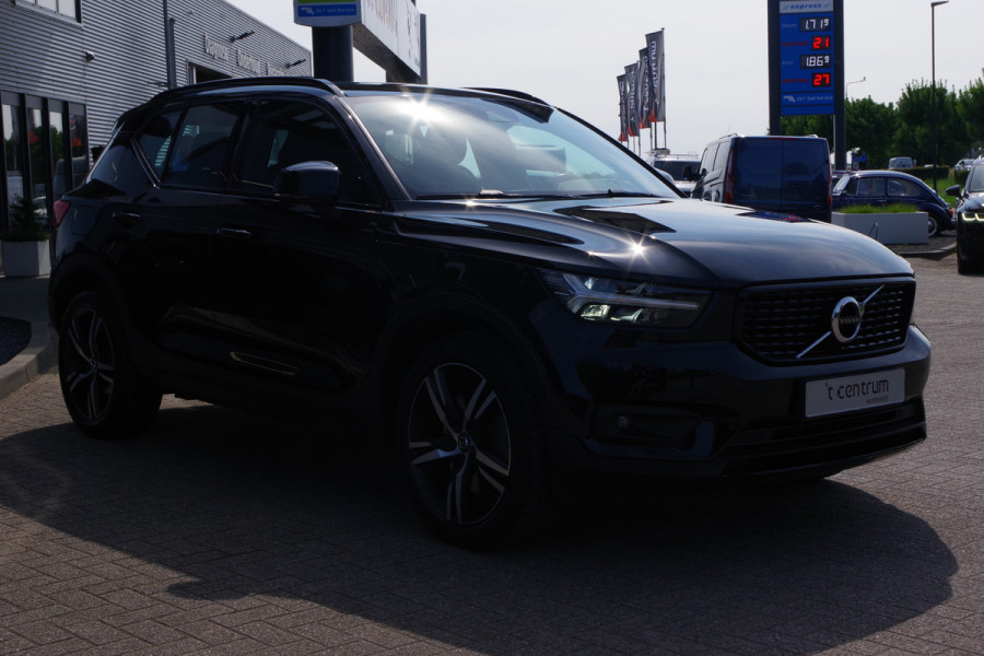 Volvo XC40 1.5 T4 211 PK Recharge R-Design Expression PHEV, Trekhaak, Carplay, LED