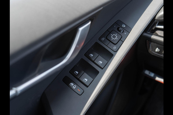 Kia Niro EV Edition Advanced 64.8 kWh | Navigatie | Stoel en stuurverwaming | SOH 100% |