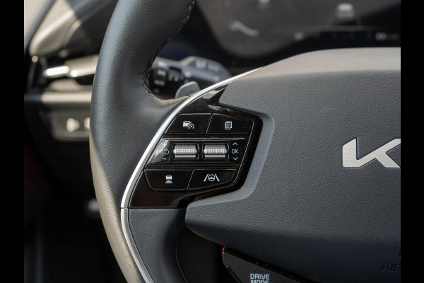 Kia Niro EV Edition Advanced 64.8 kWh | Navigatie | Stoel en stuurverwaming | SOH 100% |