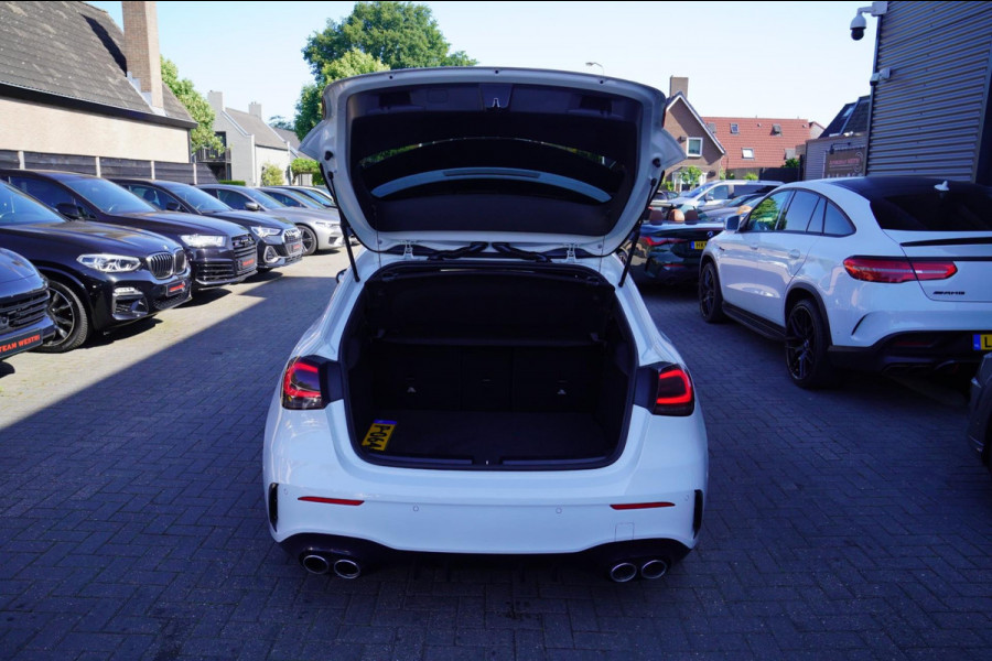 Mercedes-Benz A-Klasse AMG 45 4MATIC+ Premium Plus | Panorama | Sterrenhemel | Sport uitlaat | Burmester | Luxe leder/Alcantara |