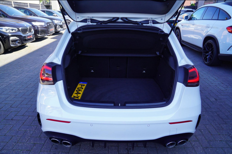 Mercedes-Benz A-Klasse AMG 45 4MATIC+ Premium Plus | Panorama | Sterrenhemel | Sport uitlaat | Burmester | Luxe leder/Alcantara |