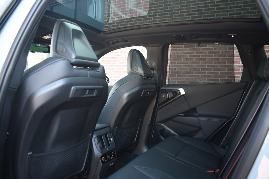 BMW X3 30e xDrive M-Sport | Alle opties | Direct leverbaar | NL-auto