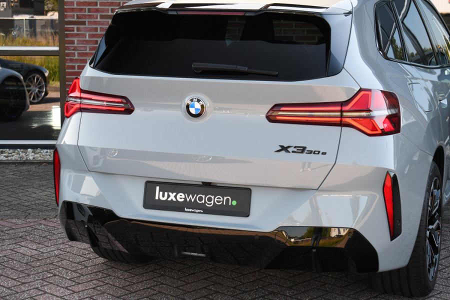 BMW X3 30e xDrive M-Sport | Alle opties | Direct leverbaar | NL-auto