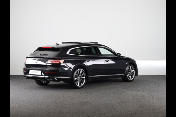Volkswagen Arteon Shooting Brake 1.4 TSI eHybrid R-Line Business 218 pk Automaat (DSG) | Navigatie | Panoramadak | Elektr. trekhaak | Parkeersensoren (Park assist) | Achteruitrijcamera | Lederen bekleding |