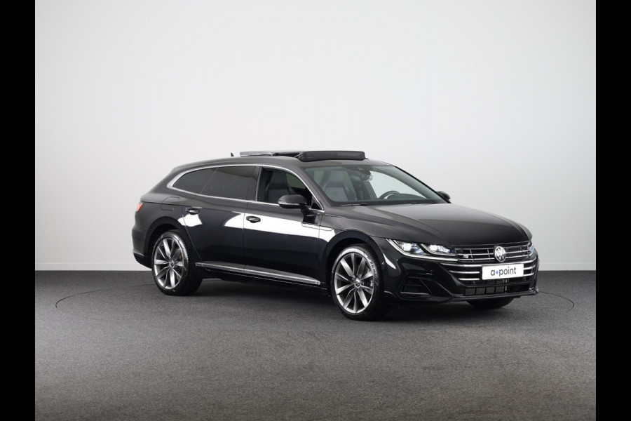 Volkswagen Arteon Shooting Brake 1.4 TSI eHybrid R-Line Business 218 pk Automaat (DSG) | Navigatie | Panoramadak | Elektr. trekhaak | Parkeersensoren (Park assist) | Achteruitrijcamera | Lederen bekleding |