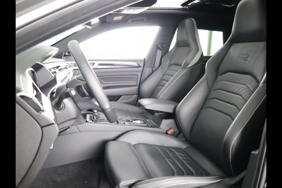 Volkswagen Arteon Shooting Brake 1.4 TSI eHybrid R-Line Business 218 pk Automaat (DSG) | Navigatie | Panoramadak | Elektr. trekhaak | Parkeersensoren (Park assist) | Achteruitrijcamera | Lederen bekleding |