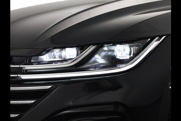 Volkswagen Arteon Shooting Brake 1.4 TSI eHybrid R-Line Business 218 pk Automaat (DSG) | Navigatie | Panoramadak | Elektr. trekhaak | Parkeersensoren (Park assist) | Achteruitrijcamera | Lederen bekleding |