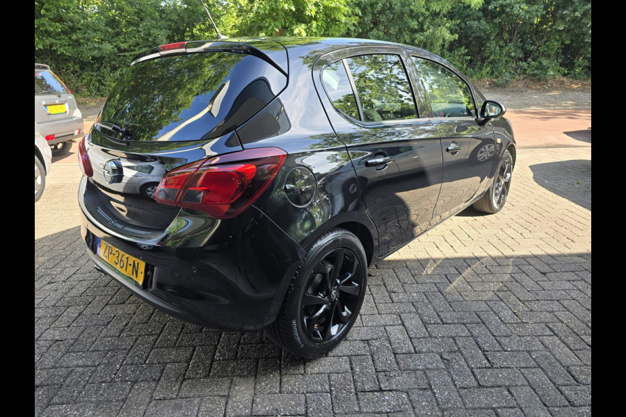 Opel Corsa 1.4 Innovation | 12MND GARANTIE |NW APK | STUUR-STOELVERWARMIG | CAMERA | CARPLAY |