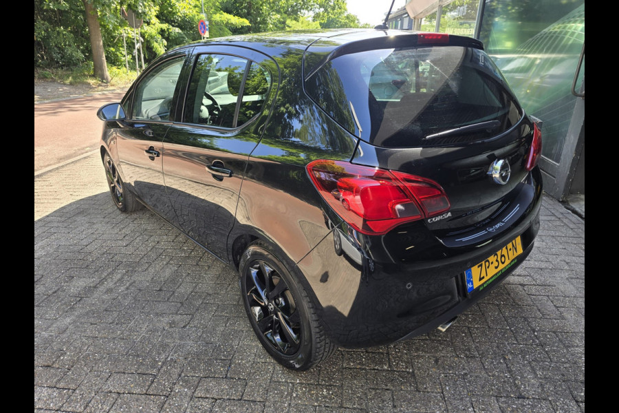 Opel Corsa 1.4 Innovation | 12MND GARANTIE |NW APK | STUUR-STOELVERWARMIG | CAMERA | CARPLAY |