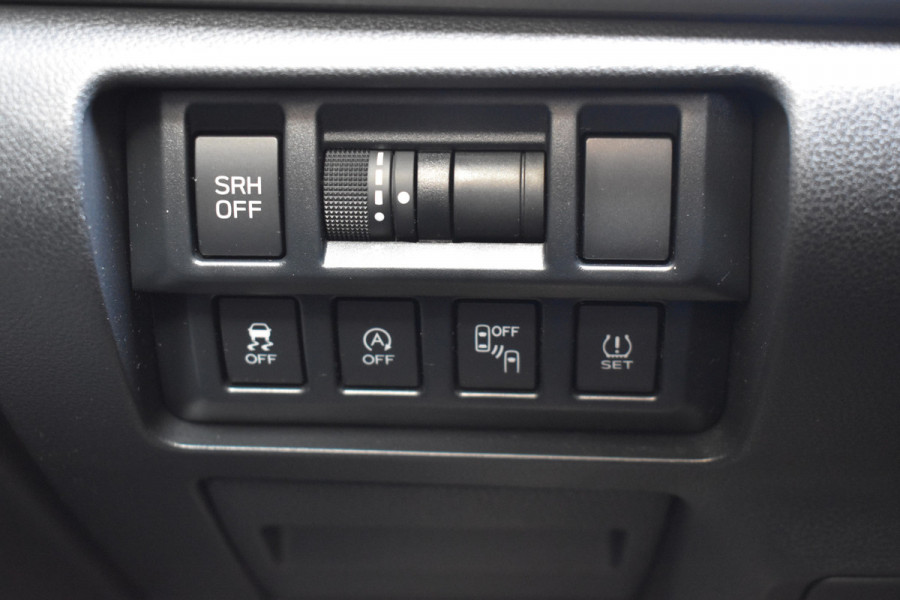 Subaru XV 1.6i Comfort 4WD Automaat / Airco / 17" LM / Adap. Cruise / Carplay / Lane Assist