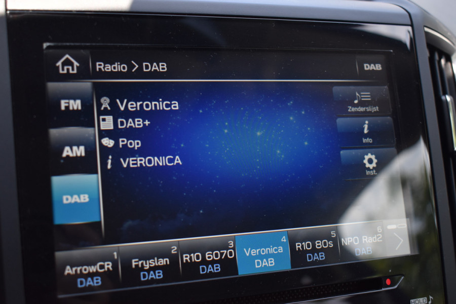 Subaru XV 1.6i Comfort 4WD Automaat / Airco / 17" LM / Adap. Cruise / Carplay / Lane Assist