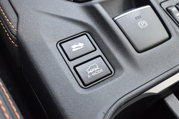 Subaru XV 1.6i Comfort 4WD Automaat / Airco / 17" LM / Adap. Cruise / Carplay / Lane Assist