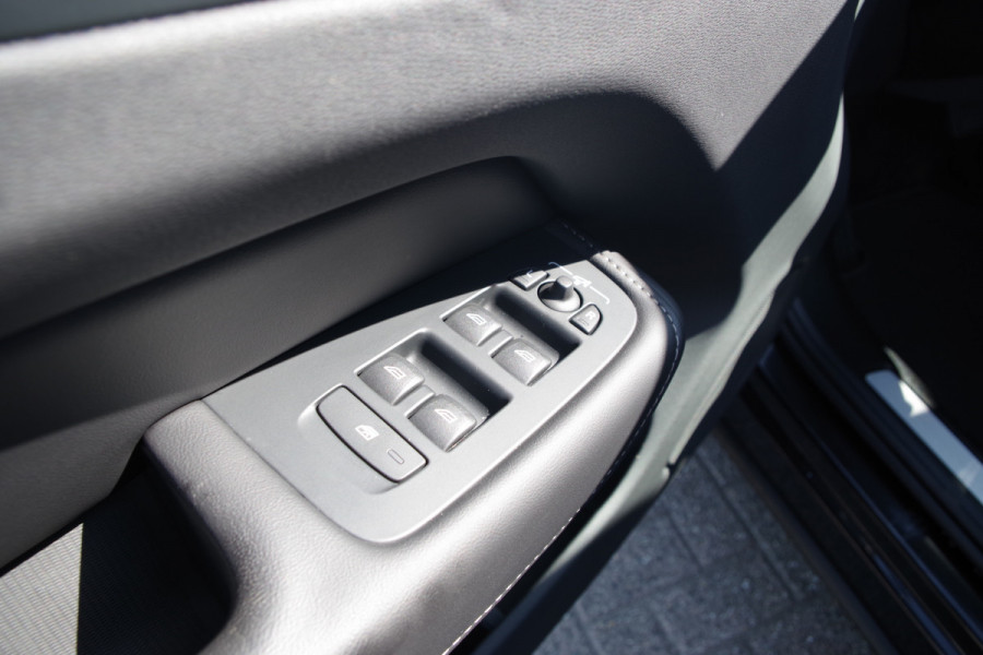 Volvo XC60 2.0 T6 Recharge 340 PK AWD Inscription PHEV, Panoramadak, Harman/Kardon, Leder