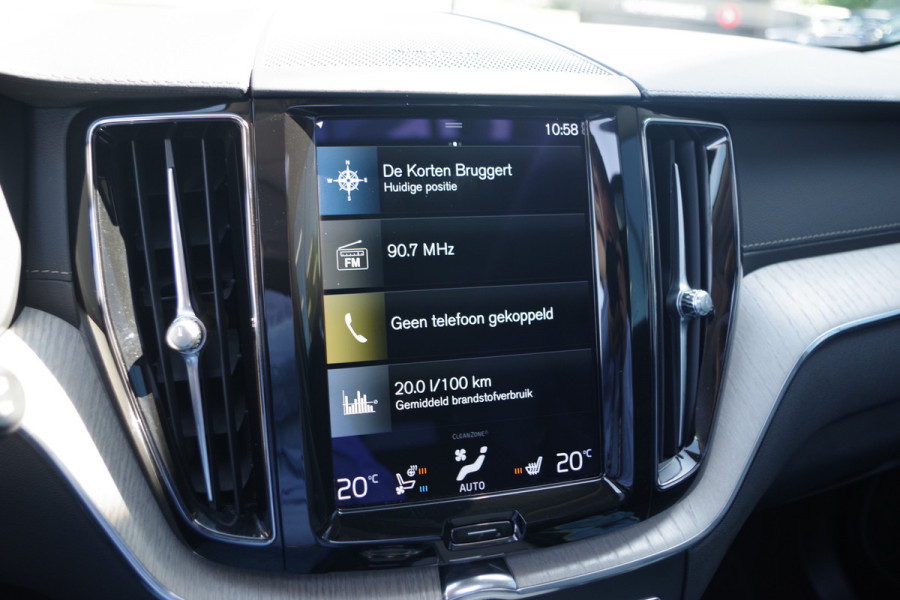 Volvo XC60 2.0 T6 Recharge 340 PK AWD Inscription PHEV, Panoramadak, Harman/Kardon, Leder