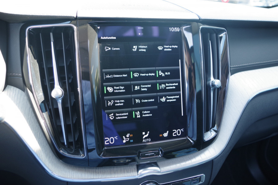 Volvo XC60 2.0 T6 Recharge 340 PK AWD Inscription PHEV, Panoramadak, Harman/Kardon, Leder