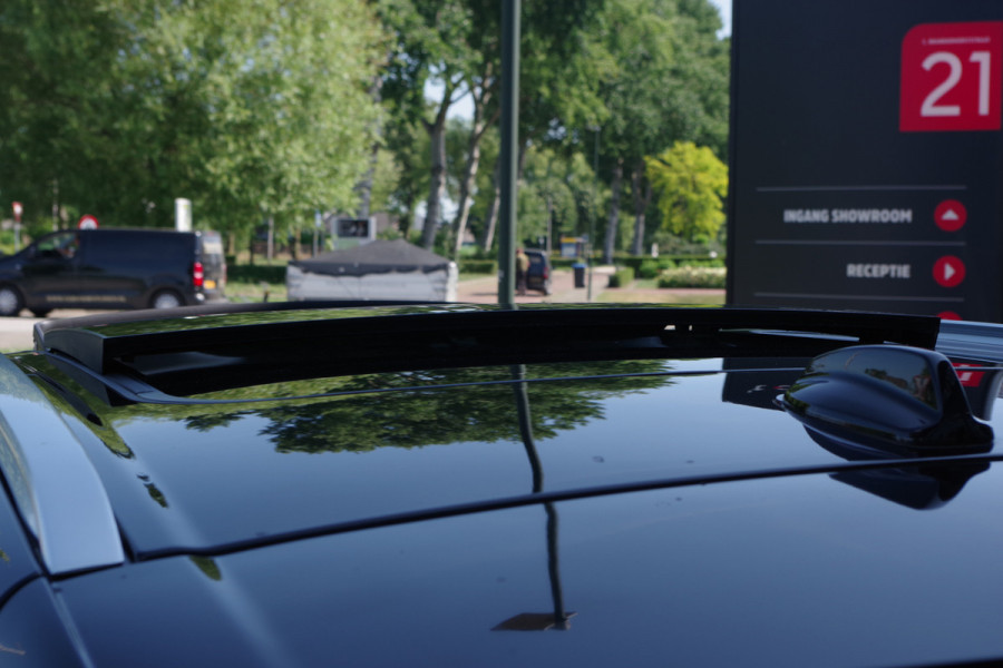 Volvo XC60 2.0 T6 Recharge 340 PK AWD Inscription PHEV, Panoramadak, Harman/Kardon, Leder