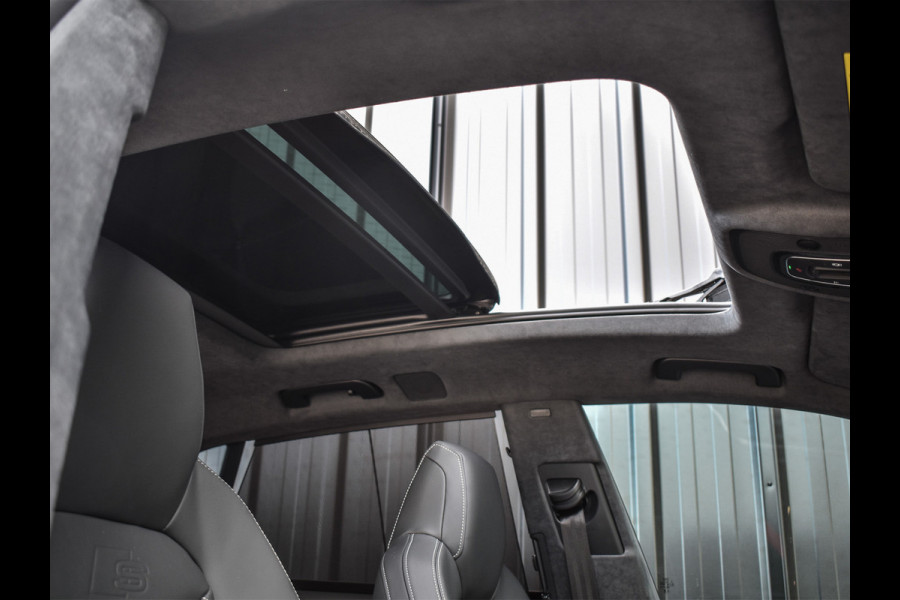 Audi Q8 60 TFSI e quattro Pro Line S Competition | B&O ADVANCED | PANORAMADAK | MASSAGE STOELEN | 4 WIEL BESTURING | ALCANTARE HEMEL | S