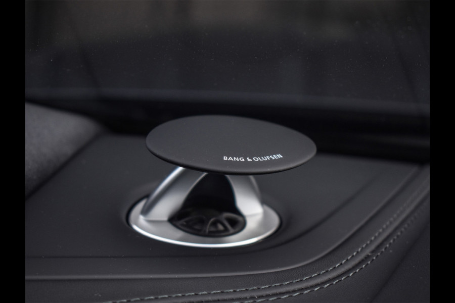 Audi Q8 60 TFSI e quattro Pro Line S Competition | B&O ADVANCED | PANORAMADAK | MASSAGE STOELEN | 4 WIEL BESTURING | ALCANTARE HEMEL | S