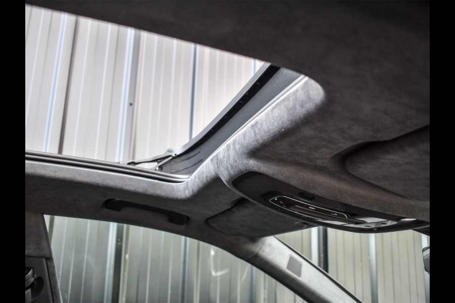 Audi Q8 60 TFSI e quattro Pro Line S Competition | B&O ADVANCED | PANORAMADAK | MASSAGE STOELEN | 4 WIEL BESTURING | ALCANTARE HEMEL | S