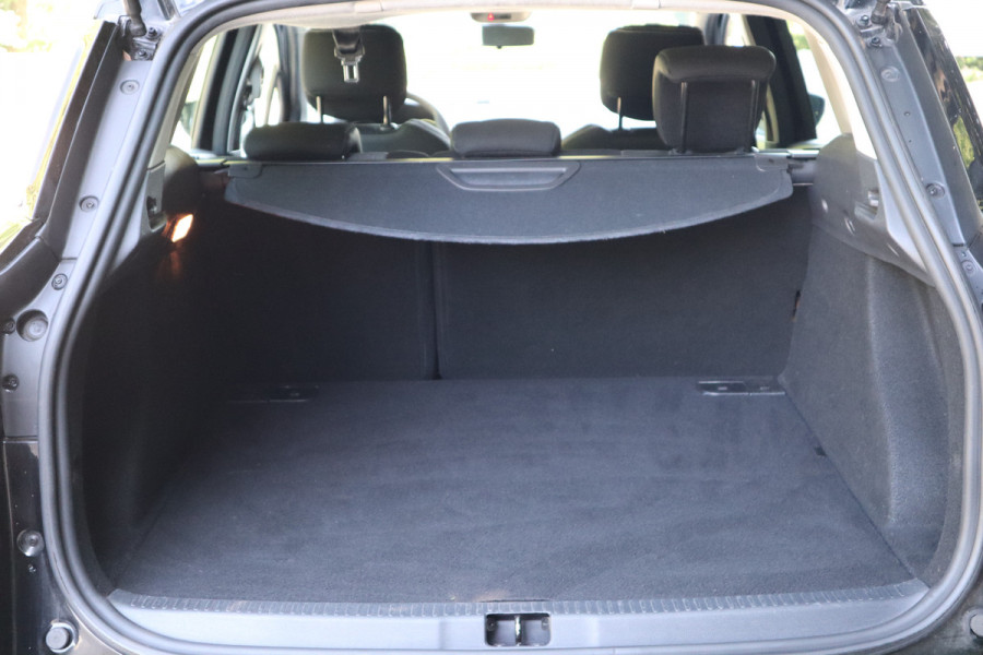 Renault Clio 0.9 TCe Zen | Navi | Trekhaak | Dealer onderhouden |