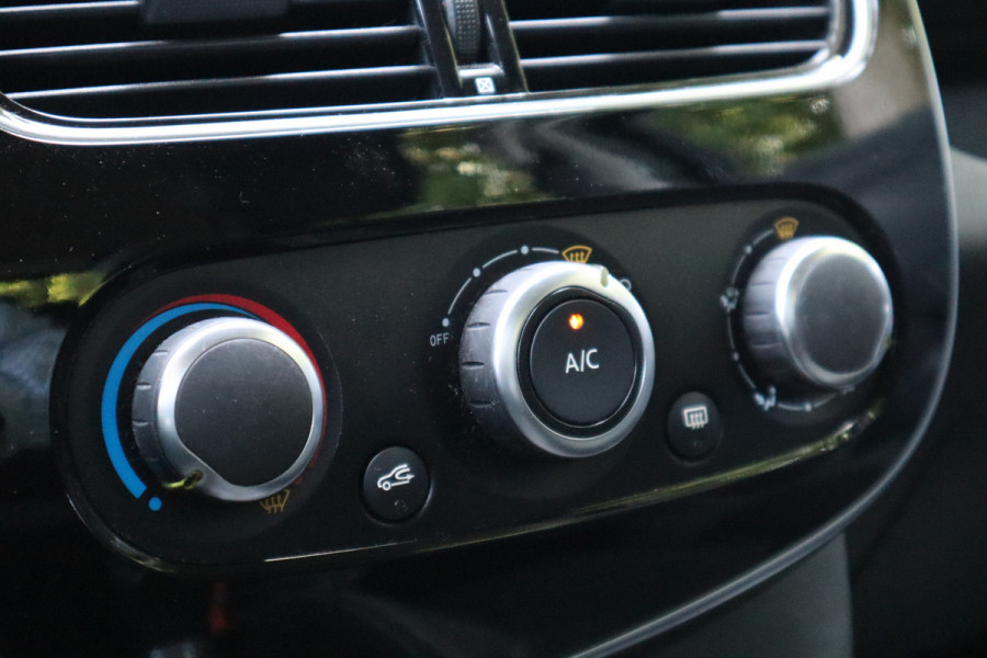 Renault Clio 0.9 TCe Zen | Navi | Trekhaak | Dealer onderhouden |
