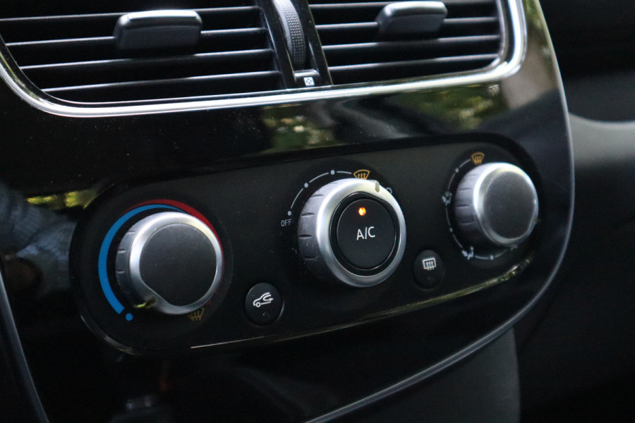 Renault Clio 0.9 TCe Zen | Navi | Trekhaak | Dealer onderhouden |