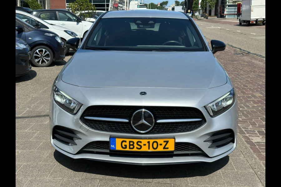 Mercedes-Benz A-Klasse 250 e Business Solution Luxury Limited / AMG -PAKKET