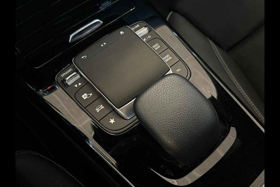 Mercedes-Benz A-Klasse 250 e Business Solution Luxury Limited / AMG -PAKKET