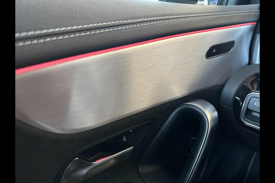 Mercedes-Benz A-Klasse 250 e Business Solution Luxury Limited / AMG -PAKKET