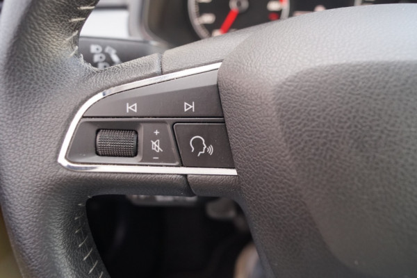 Seat Arona 1.0 TSI Style Business Intense -ECC-NAVI-CAM-PDC-