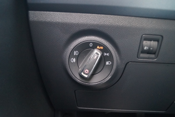 Seat Arona 1.0 TSI Style Business Intense -ECC-NAVI-CAM-PDC-