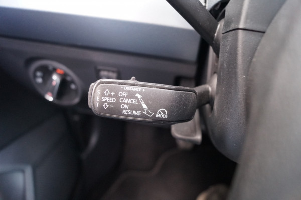 Seat Arona 1.0 TSI Style Business Intense -ECC-NAVI-CAM-PDC-