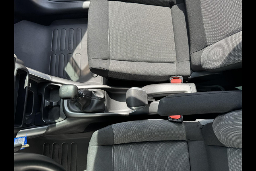 Citroën C3 Aircross 1.2 PureTech S&S C-Series Cruise control Climate control Navigatie Parkeersensor achter