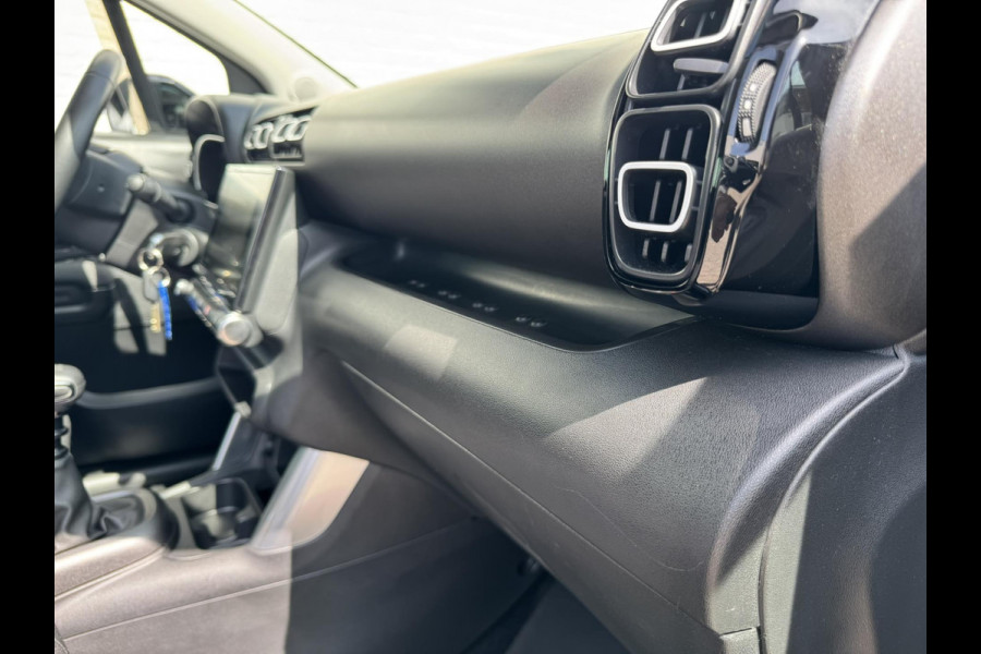 Citroën C3 Aircross 1.2 PureTech S&S C-Series Cruise control Climate control Navigatie Parkeersensor achter