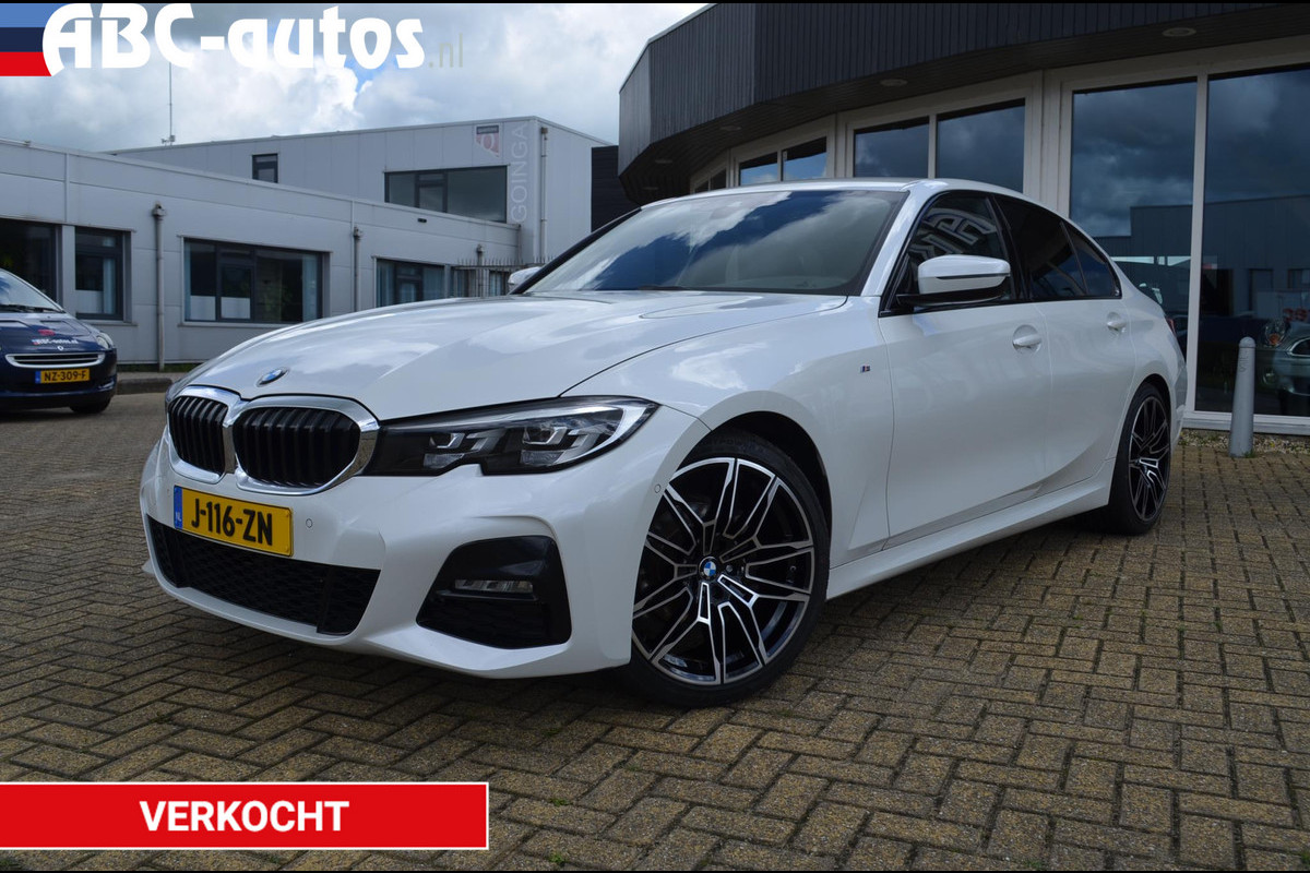 BMW 3-serie 2.0 260 pk M-Sport Edition / 19"M / Wit metallic BMW 3-serie 2.0 260 pk M-Sport Edition / 19"M / Wit metallic