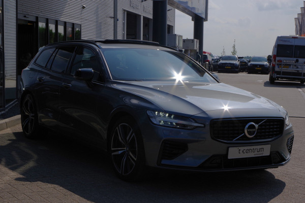 Volvo V60 2.0 T6 Recharge AWD R-Design 350 PK PHEV, Panoramadak, Harman/Kardon, Carplay