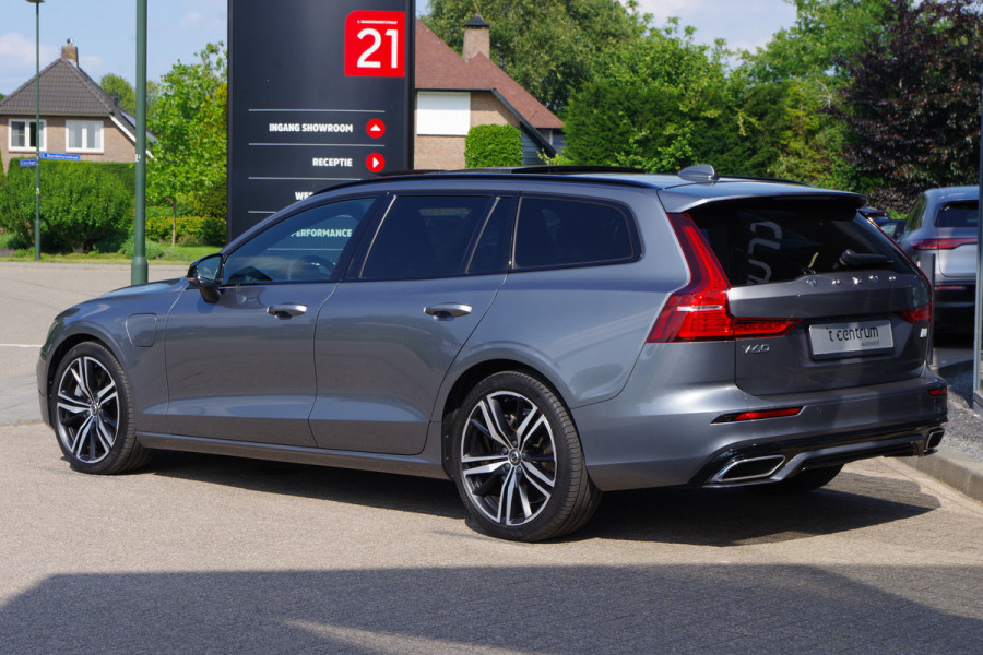 Volvo V60 2.0 T6 Recharge AWD R-Design 350 PK PHEV, Panoramadak, Harman/Kardon, Carplay