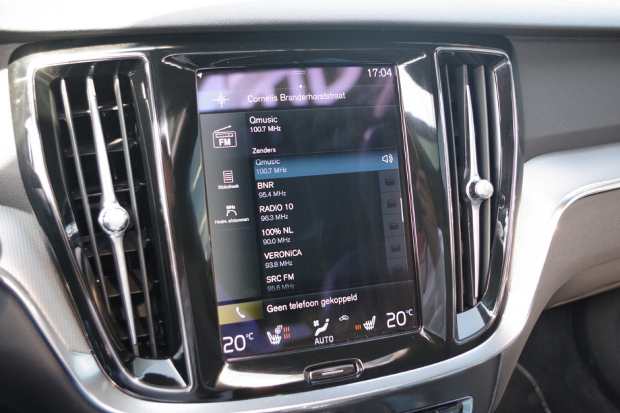 Volvo V60 2.0 T6 Recharge AWD R-Design 350 PK PHEV, Panoramadak, Harman/Kardon, Carplay