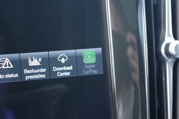 Volvo V60 2.0 T6 Recharge AWD R-Design 350 PK PHEV, Panoramadak, Harman/Kardon, Carplay